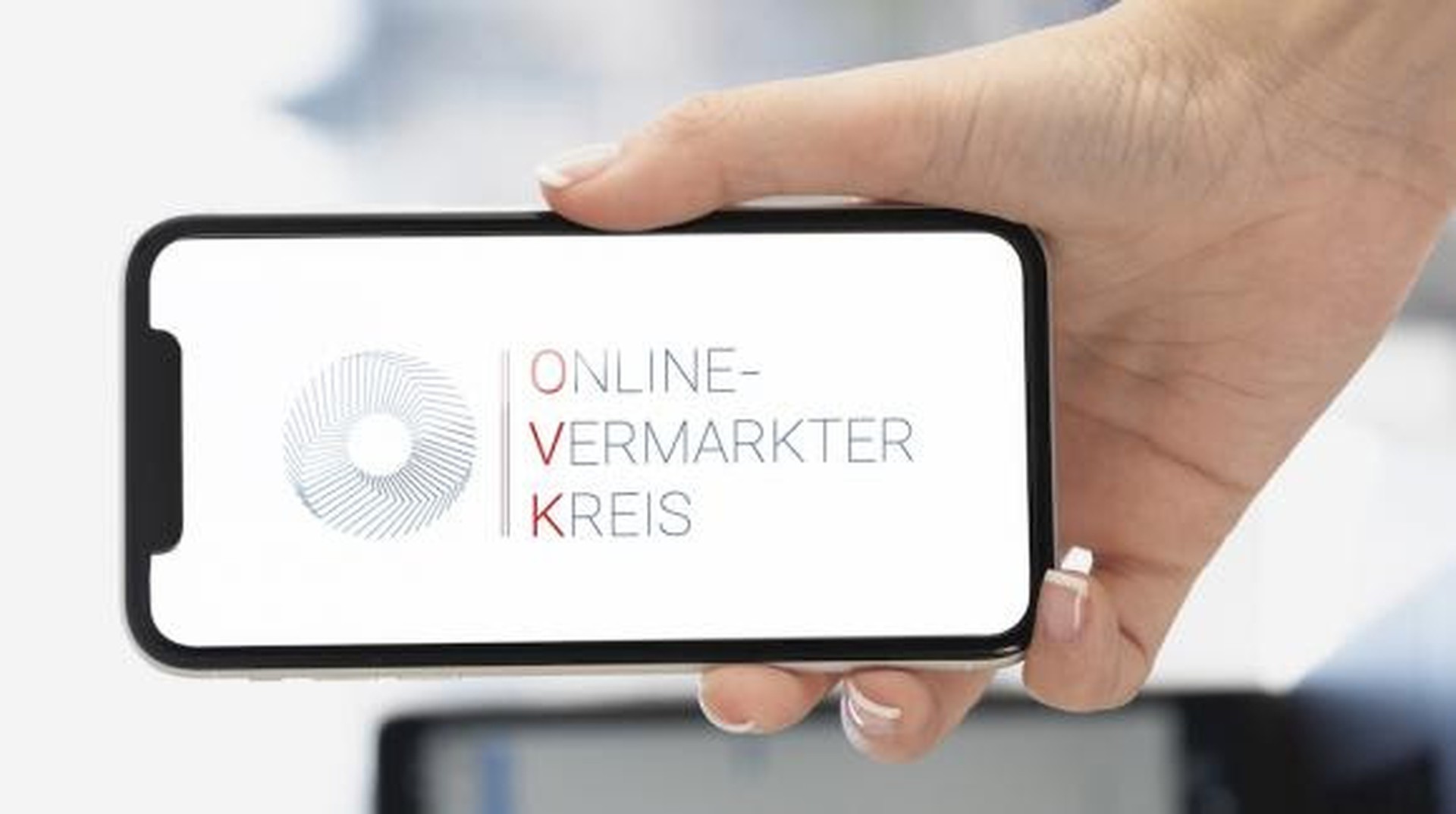 Smartphone Screen mit Logo Online Vermarkterkreis 